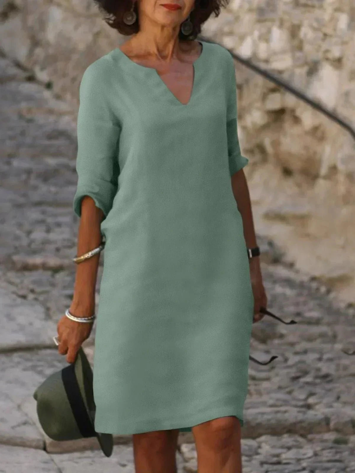 Beth™ - Relaxed V-Neck Dress 3