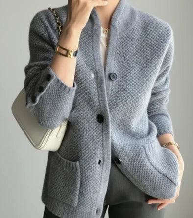 Women's Cable Knit Cardigan | Button-Front & Cosy Fit 3