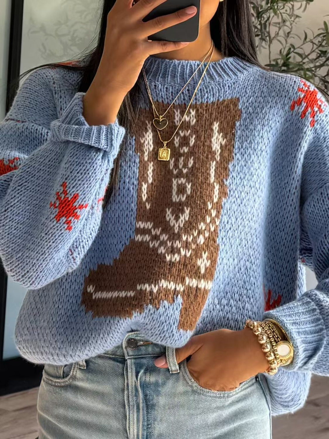 Women's Oversized Graphic Sweater | Cosy & Versatile