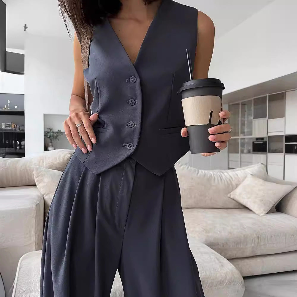 Women's Tailored Vest | Relaxed Fit & Sophisticated Style 2