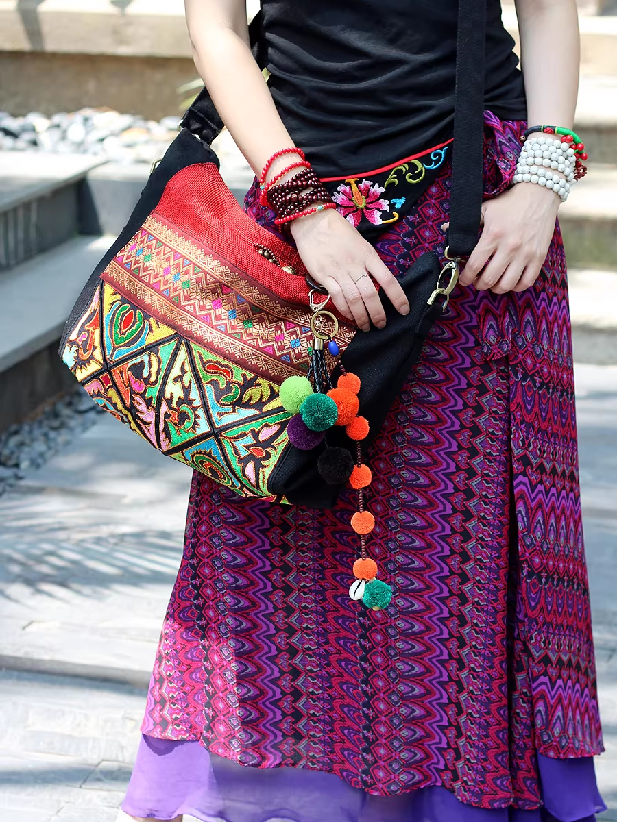 Women's Embroidered Shoulder Bag | Large Capacity & Zip Pockets 3