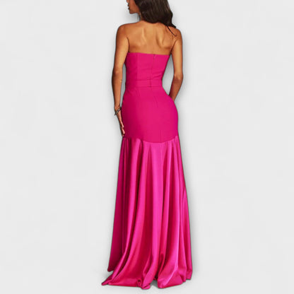 Vada Off-Shoulder Maxi Dress in Flowing Fabric