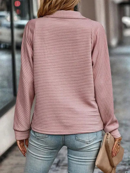 Amarisse | Elegant V-Neck Sweater Carol & Margaret Wilmington