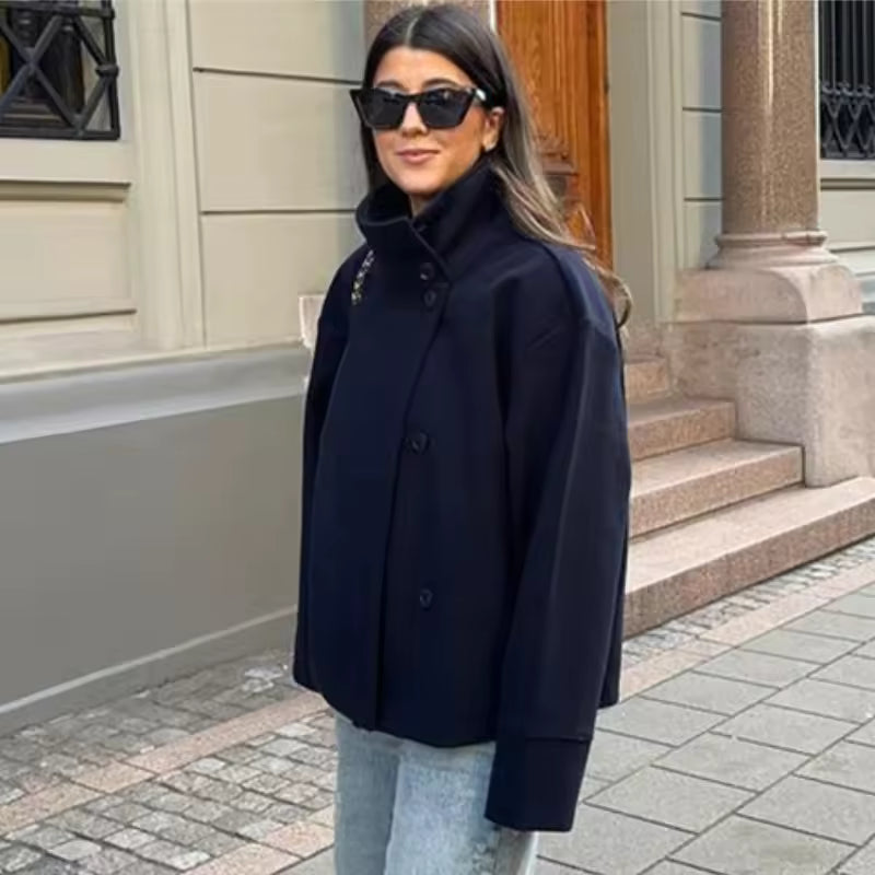 Women's Short Coat | Double-Breasted & Warm 2