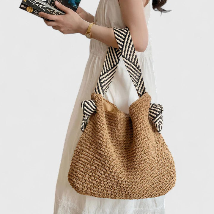 Lyra | Chic Bohemian Style Handbag for Every Occasion