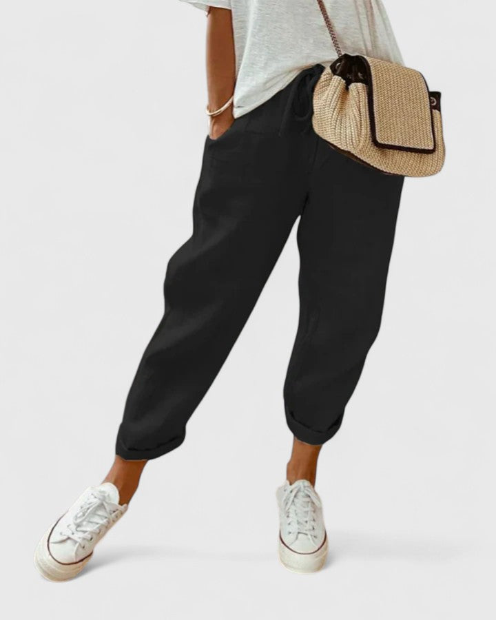 Dhalianette | Chic Trousers for Any Occasion