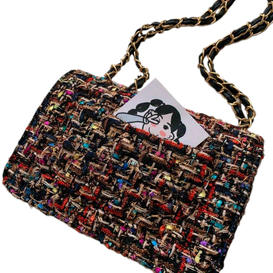 Chic Women's Shoulder Bag for Everyday Wear