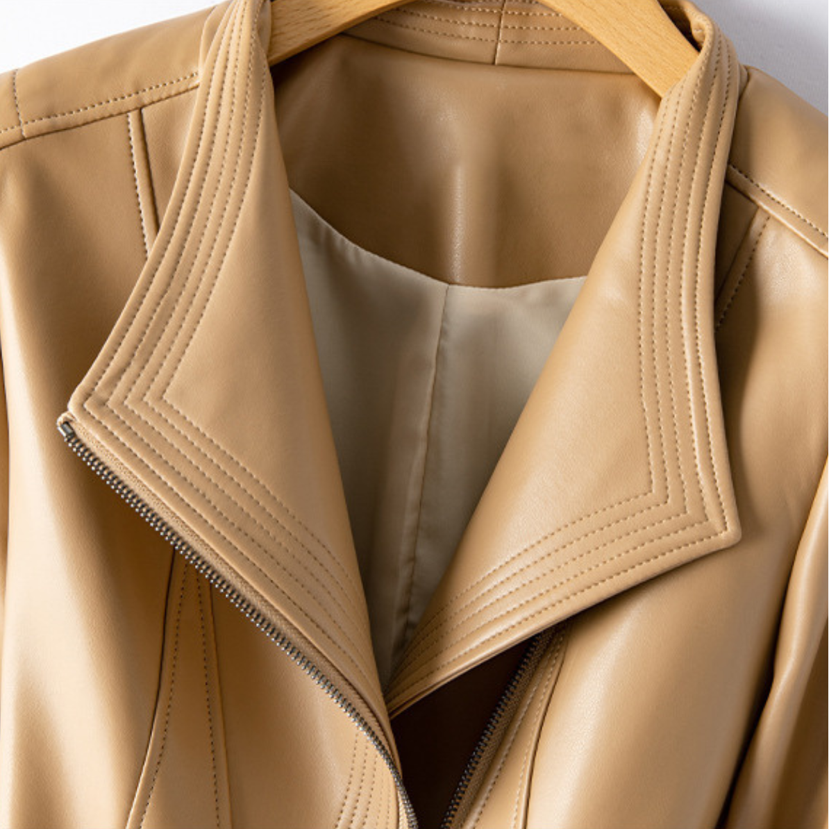 Women's Jacket | Wide Lapels & Flattering Fit 2