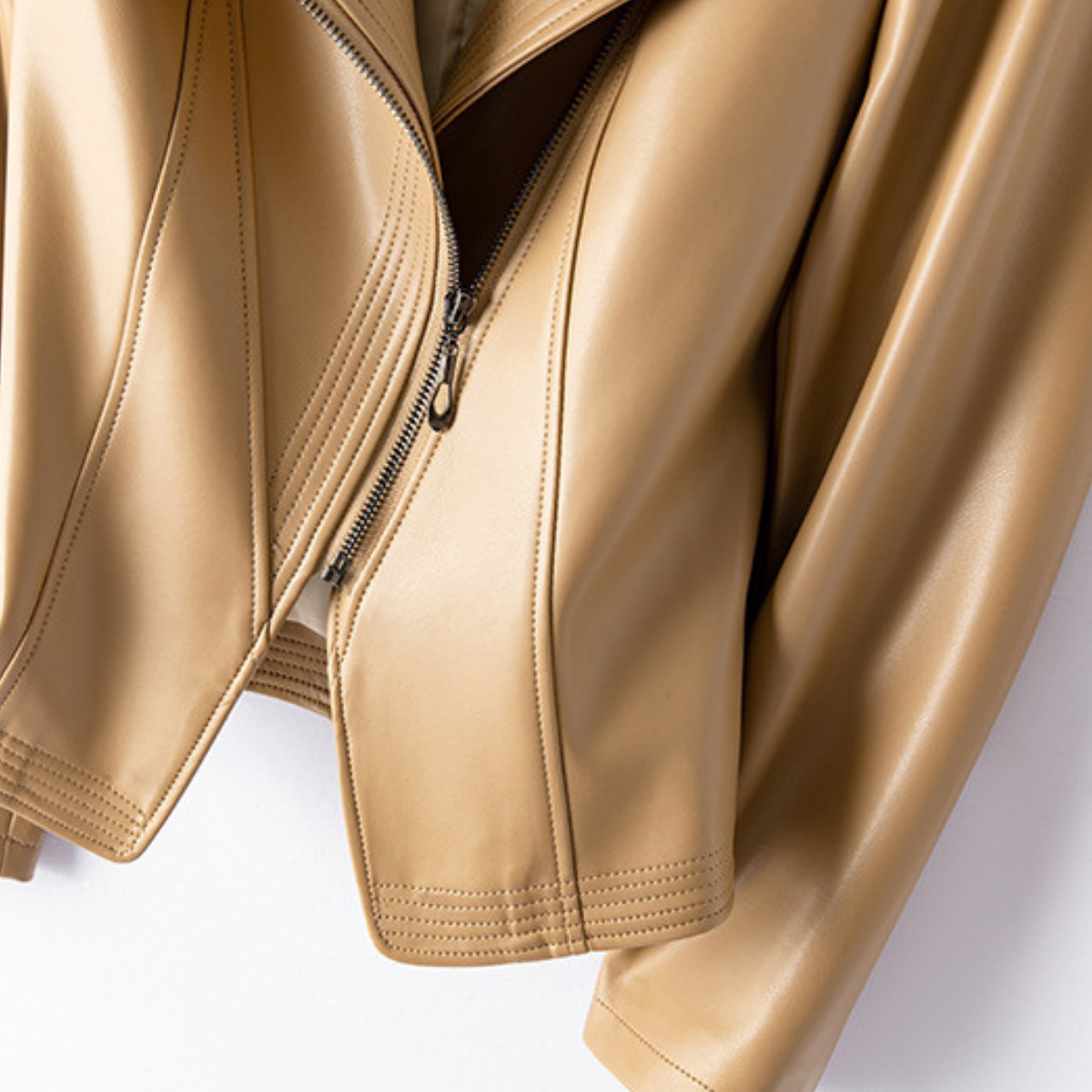 Women's Jacket | Wide Lapels & Flattering Fit 3