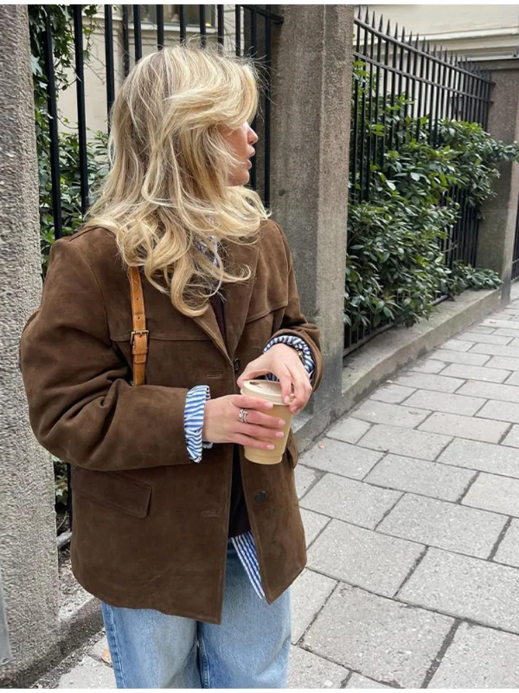 Women's Oversized Trenchcoat | Wide Lapel & Button Front