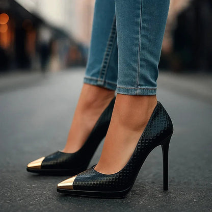 AVELINE GOLD-POINT HEELS 4