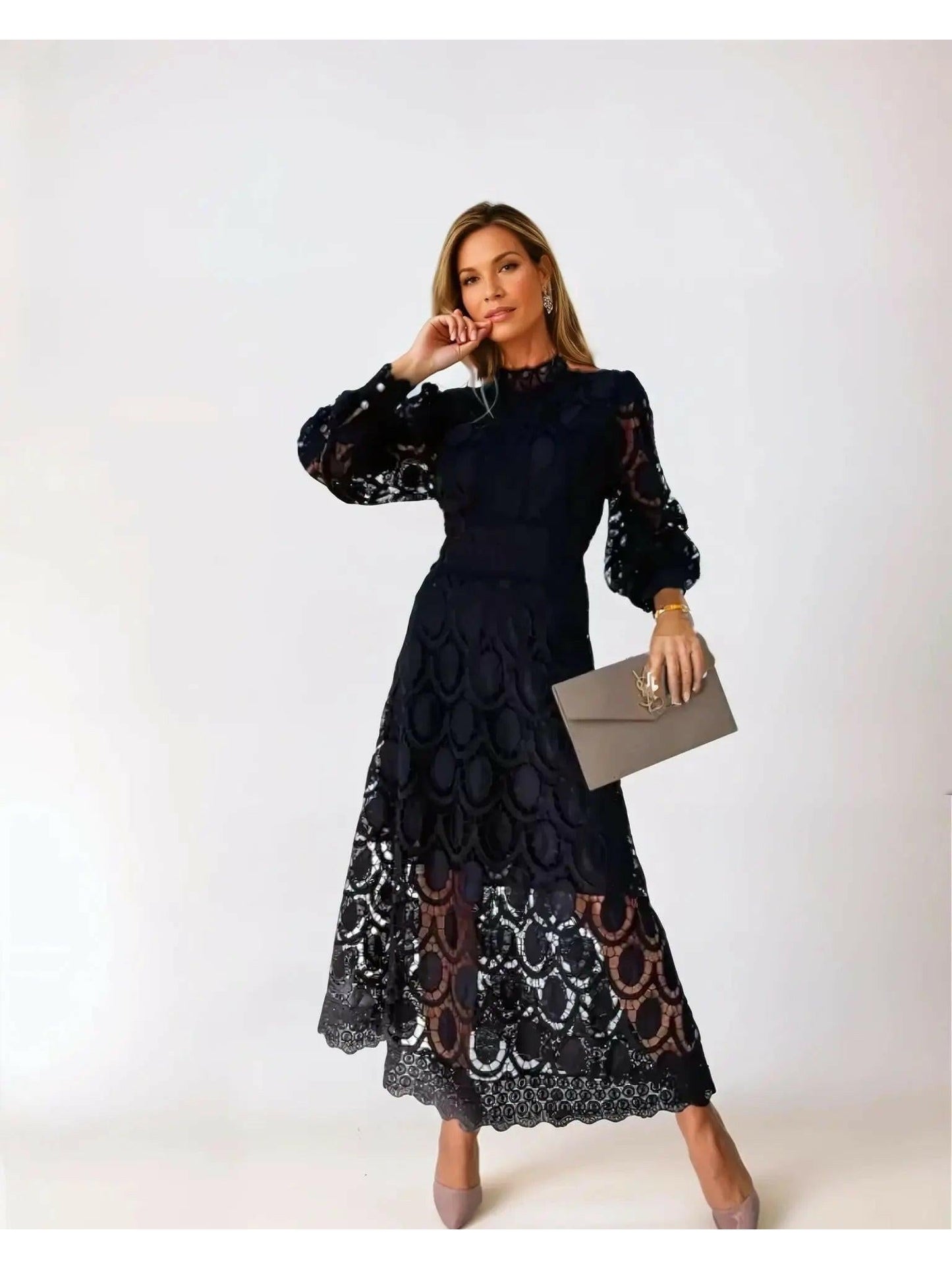Amélie - French Lace Dress 1