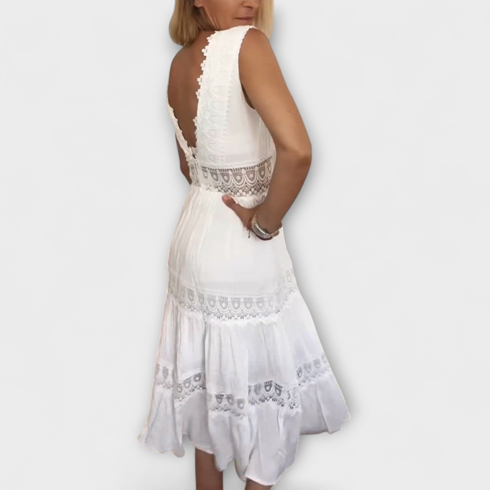 Aurélie - Chic V-Neck Lace Evening Dress