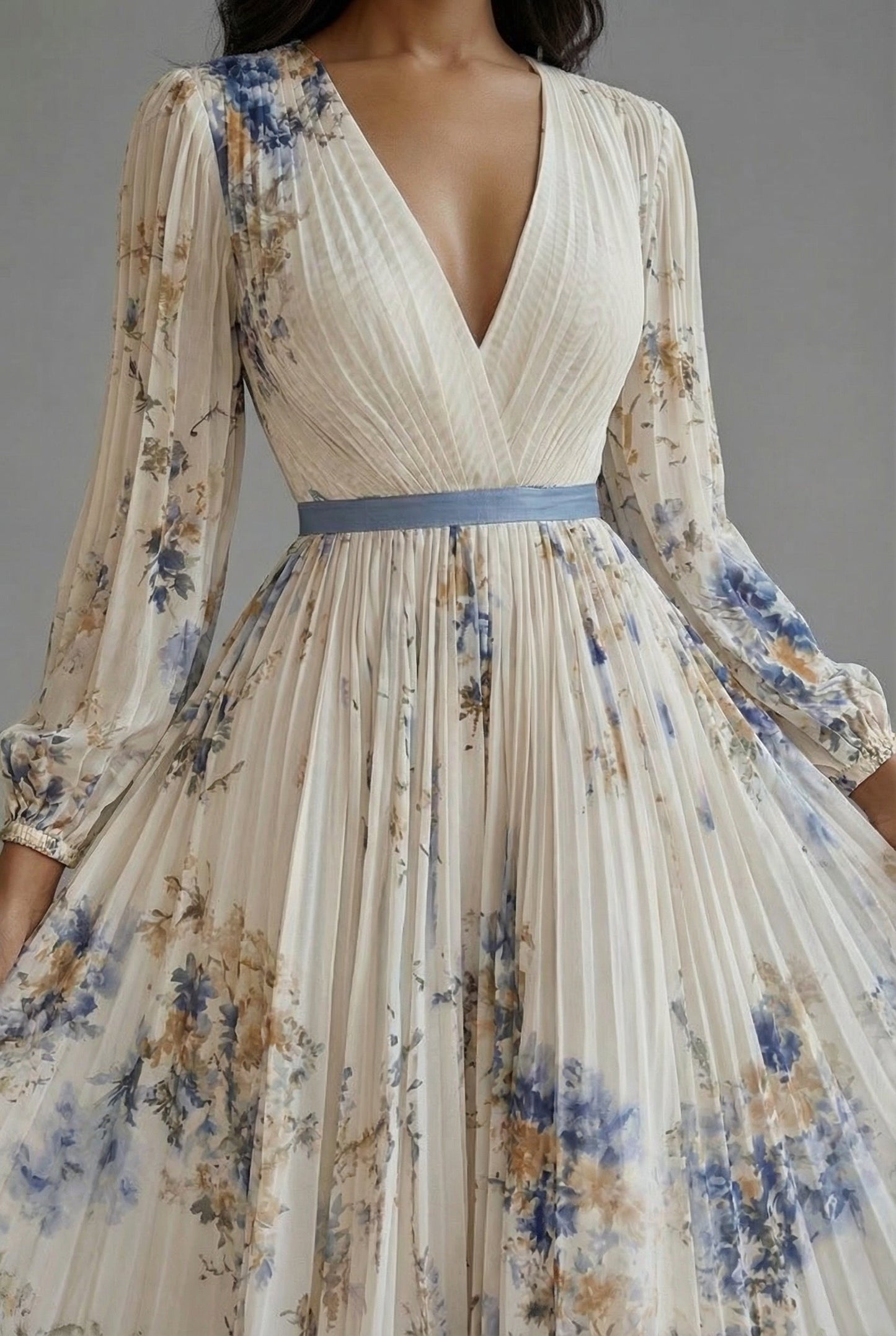 Ava | Maxi Dress Deep V-Neck Long Sleeve Pleated Floral 3