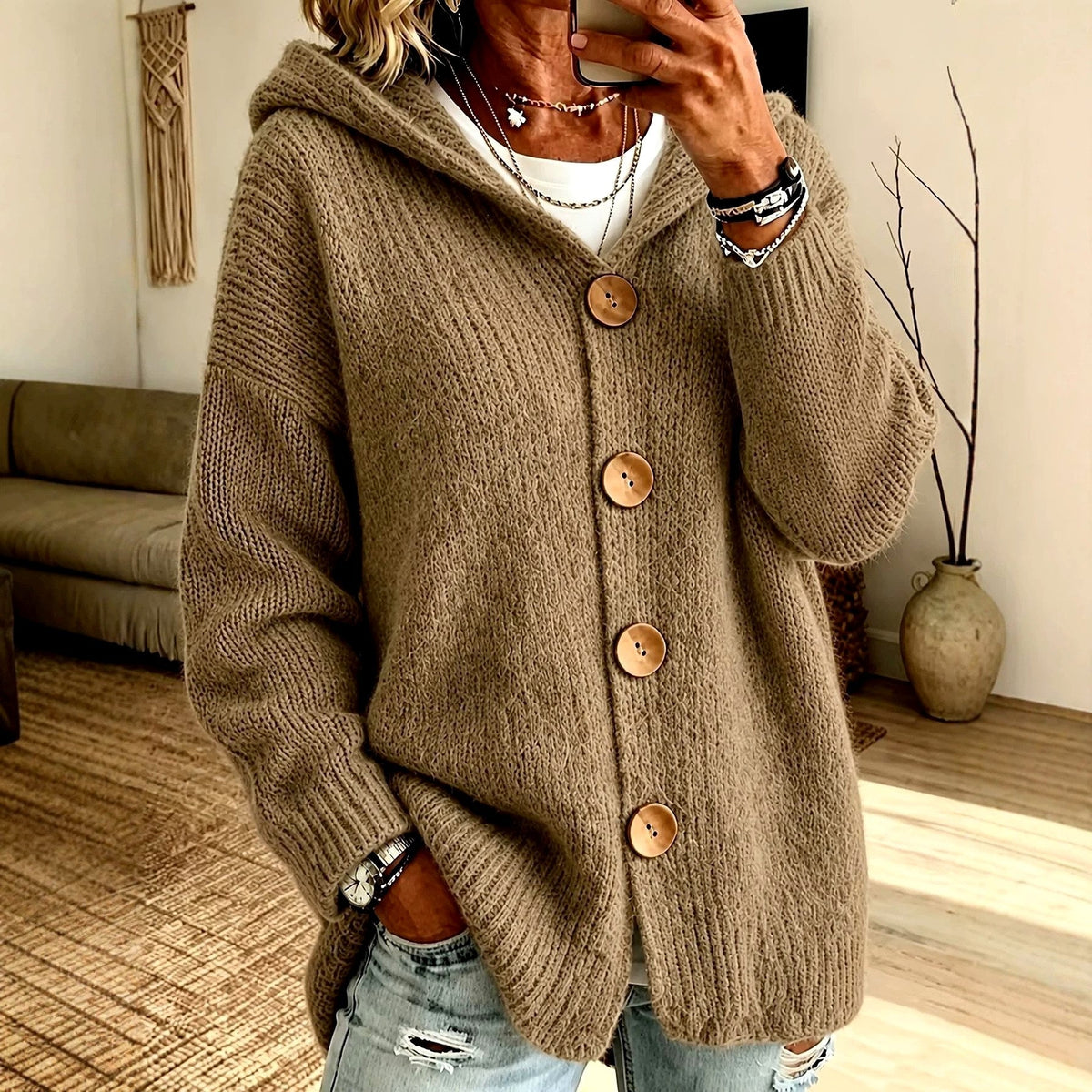 Women's Oversized Hooded Cardigan | Button-Front & Cosy Knit 3