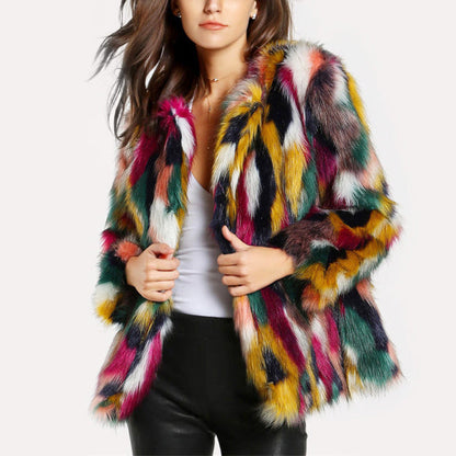 Women's Coat | Cozy Comfort & Bold Statement 1