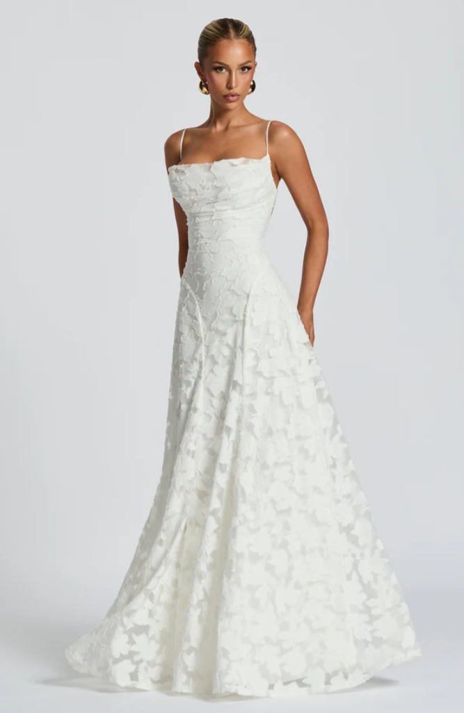 Celeste | Timeless Lace Maxi Dress 4