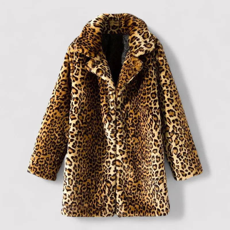 Chic Coat for Women – Elegant Leopard Print & Cozy Comfort 1