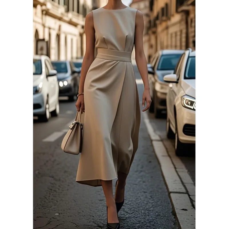 Clarimond | Elegant Round Neck Dress 6