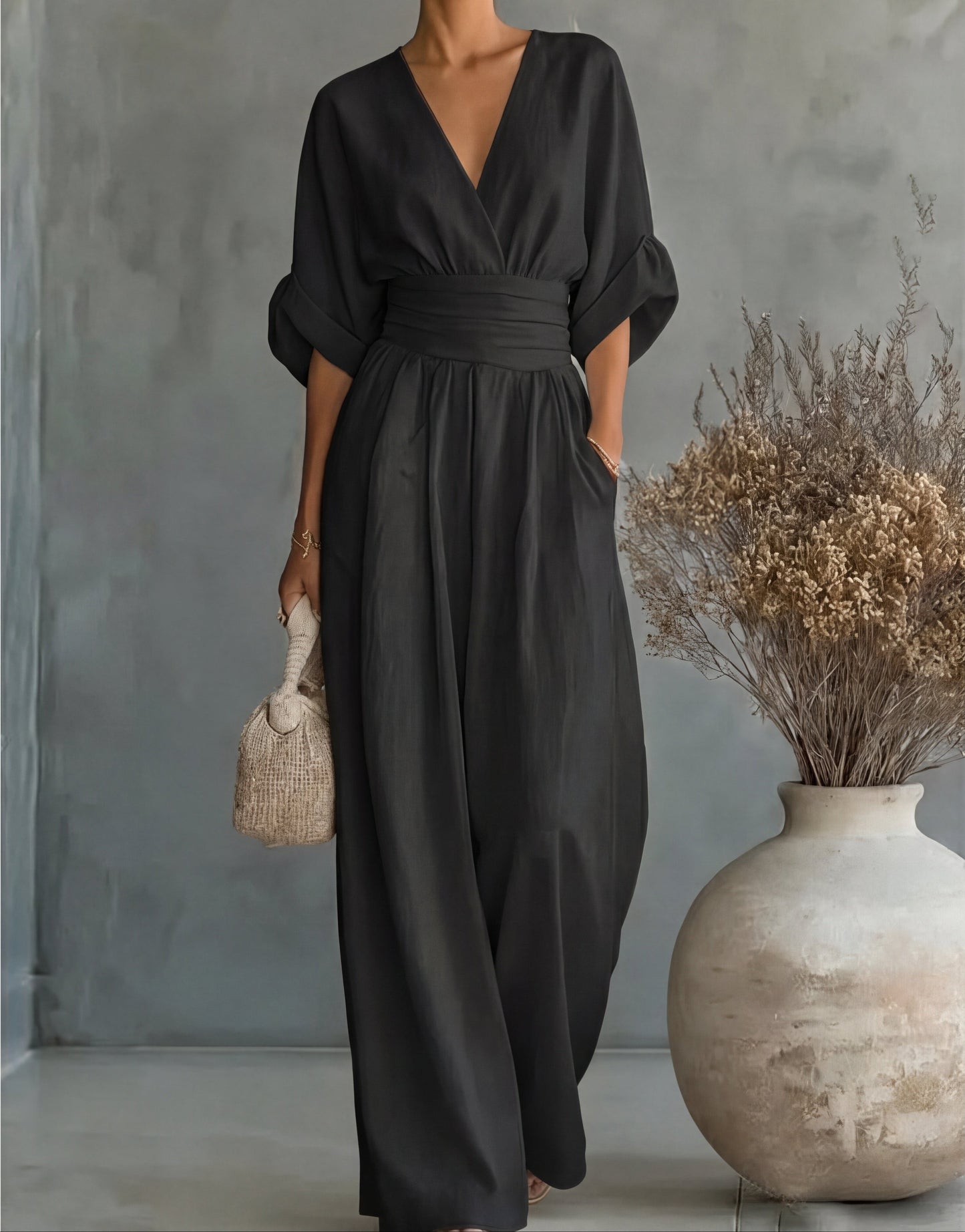Daniela™ | Elegant V-Neck Wide Leg Jumpsuit 10