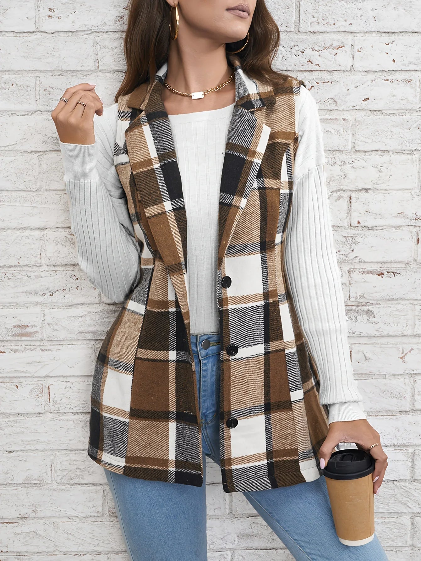 Drunelle | Elegant Tailored Check Waistcoat 1