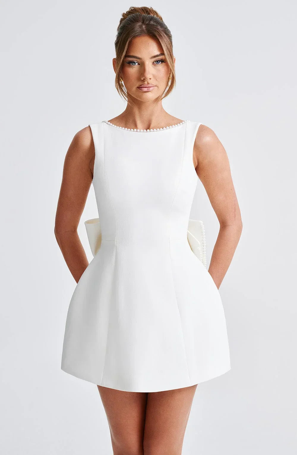 Elowyn – Back Bow Short Dress 2