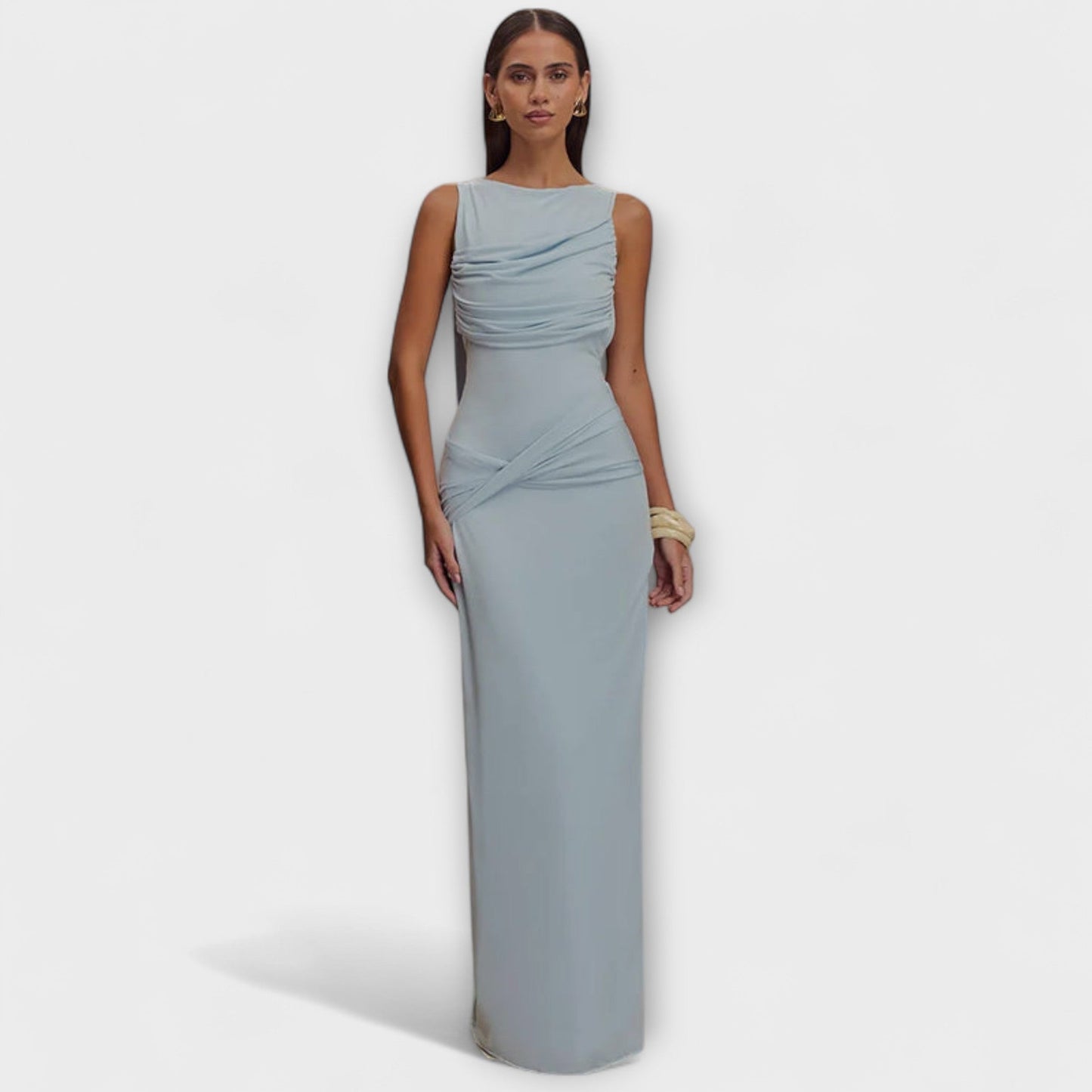 Chic Maxi Dress with High Slit for Any Occasion