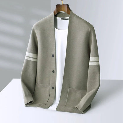 Men's Cardigan | Lightweight Warmth & Modern Design
