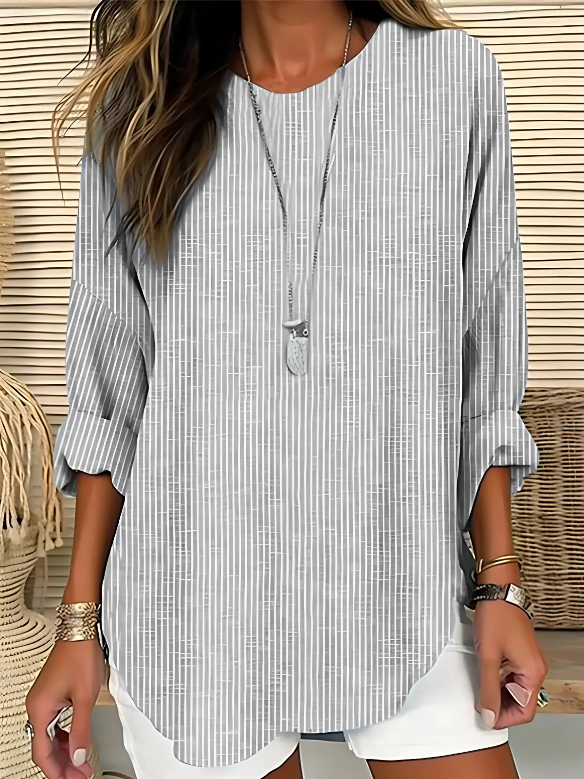 Rhea | Trendy Striped Blouse 2