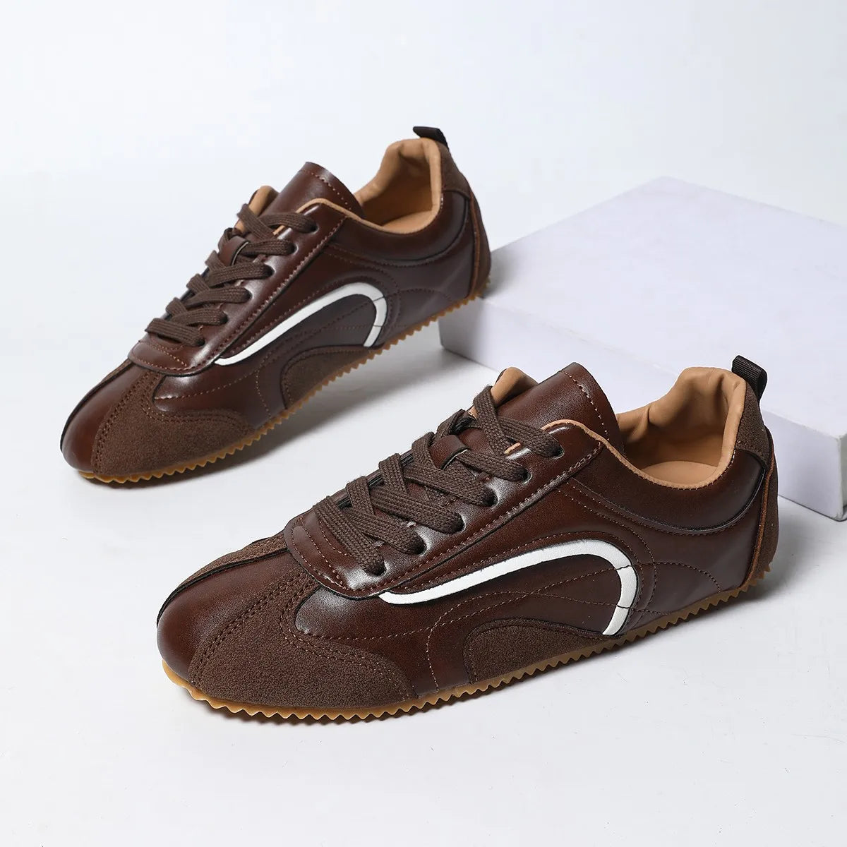 Women's Sneakers | Vintage Style & All-Day Comfort 16