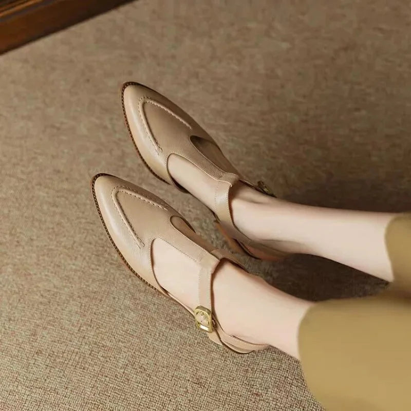 Aurenza Stylish Buckle Shoes for All Occasions