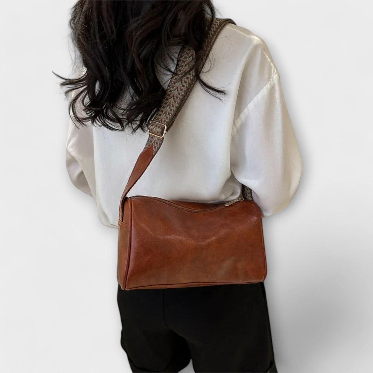 Olivia - Chic Vintage Crossbody Purse for Everyday Wear