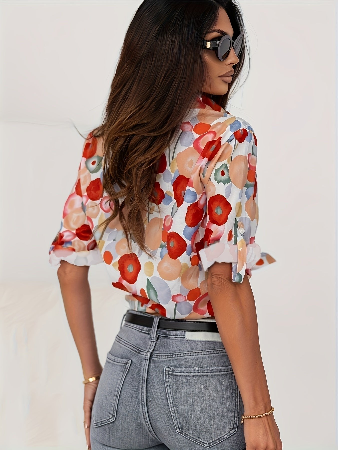 Sophia | Floral Button-Down Blouse 2
