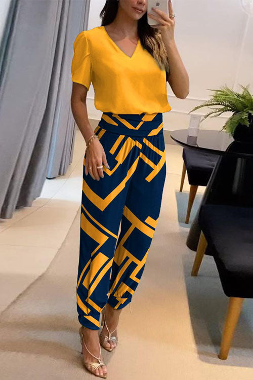 TWO-PIECE CASUAL SET V-NECK 5