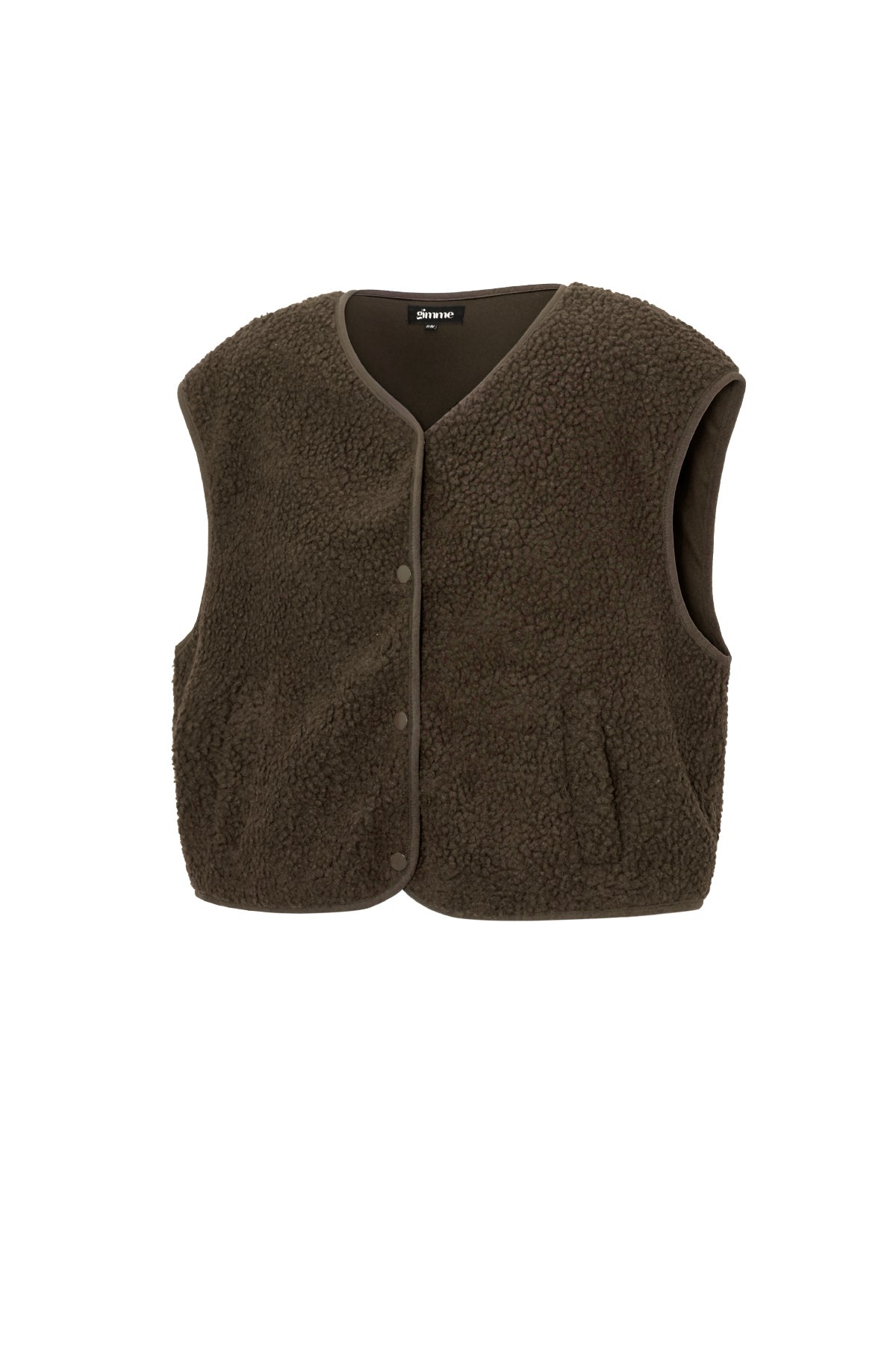 Bruin mouwloos teddy vest met knopen, plat gefotografeerd op witte achtergrond | Boutique Moda