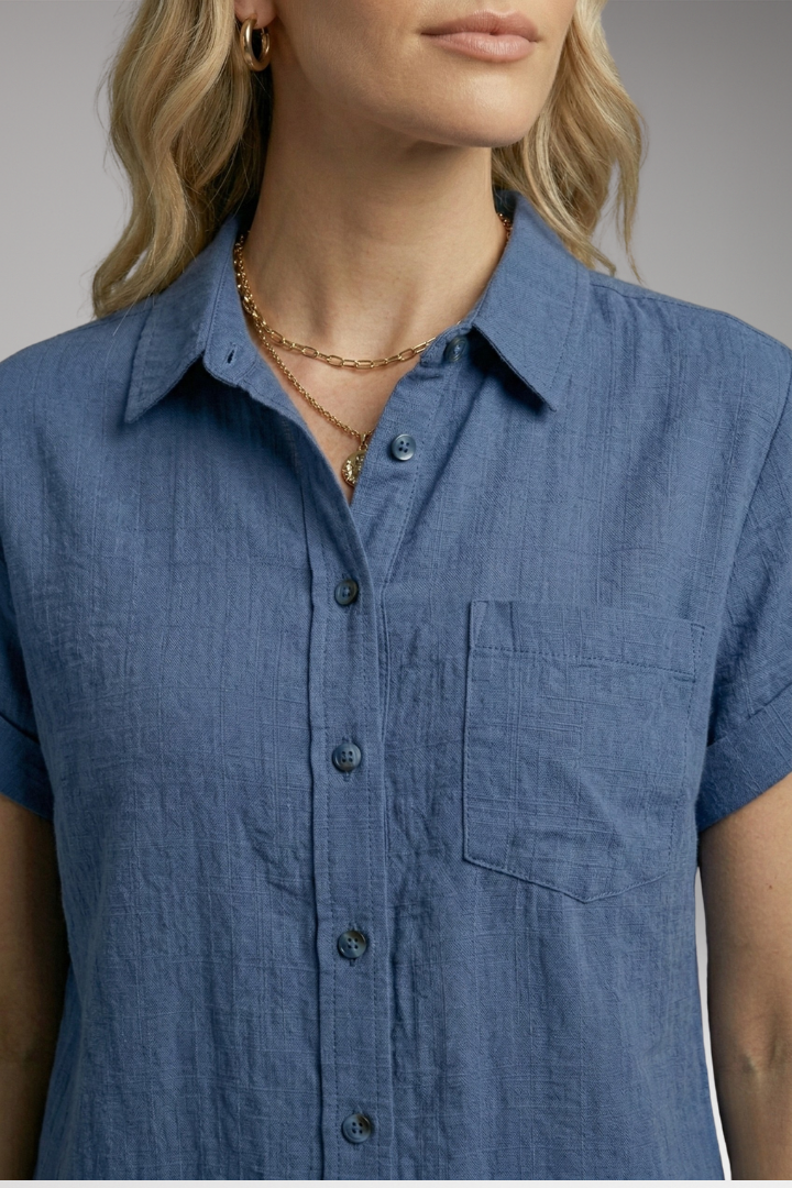 Women's Button-Down Blouse with Short Sleeves and Front Pocket 5