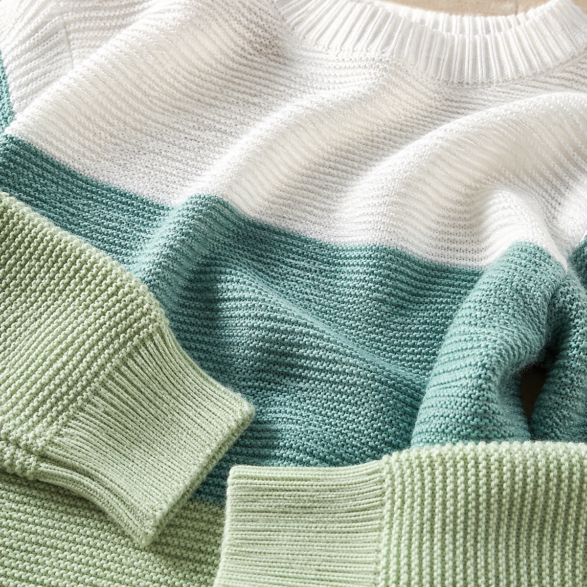Women's Colorblock Knit Jumper | Relaxed Fit & Warm 3