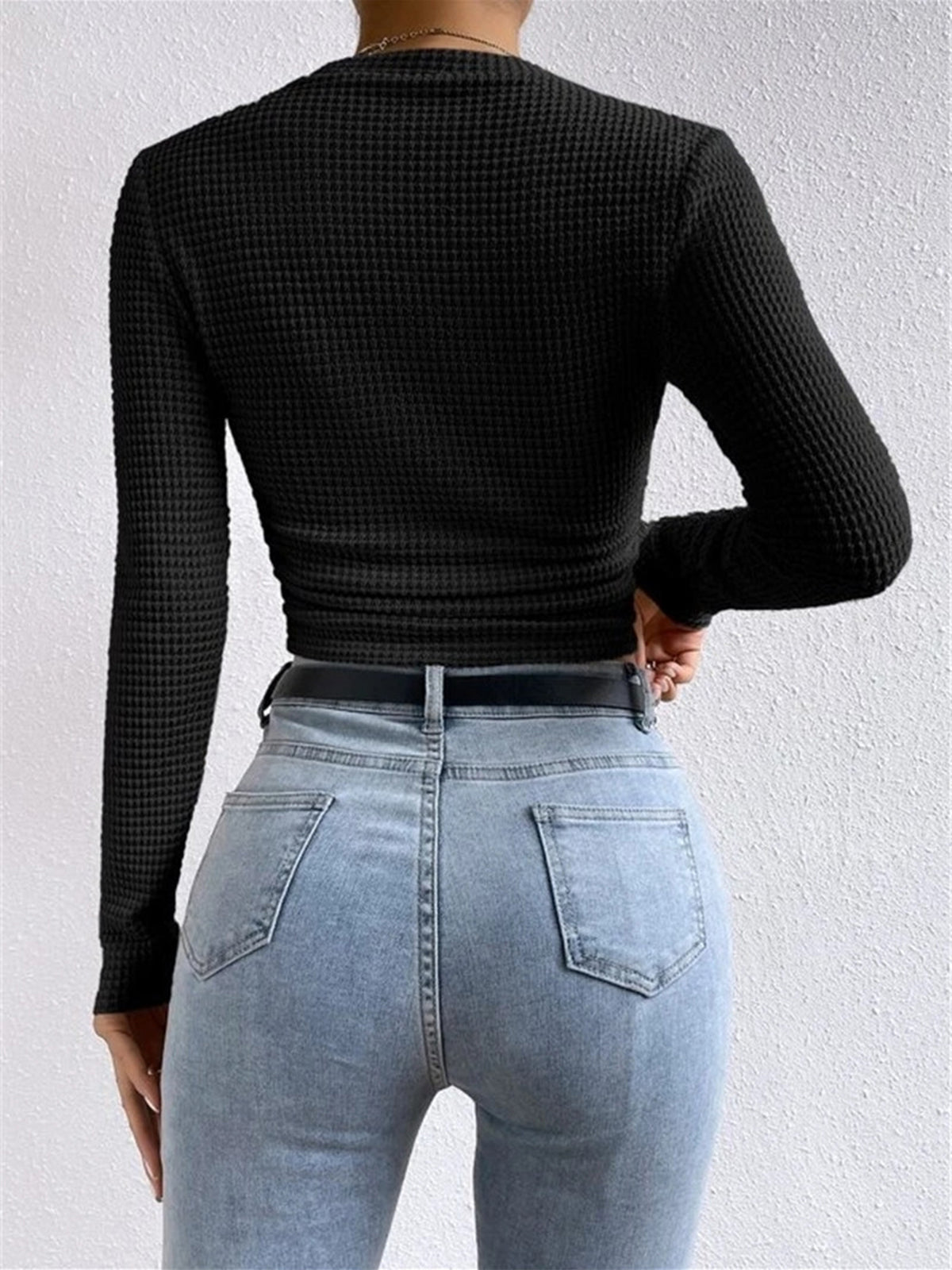 Women's Fitted Long Sleeve Top | Crew Neck & Textured Design