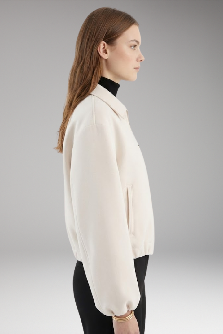Women's Jacket | Point Collar, Zip Front Cropped Cut