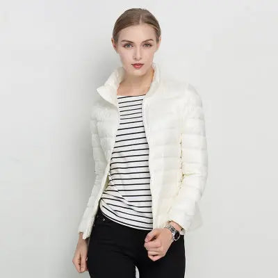 Lightweight Down Jacket for Women– Urban Style & Comfort 9