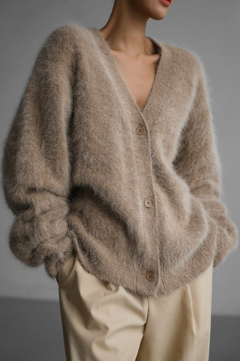 Women's Oversized Cardigan | Warm & Fuzzy Knit