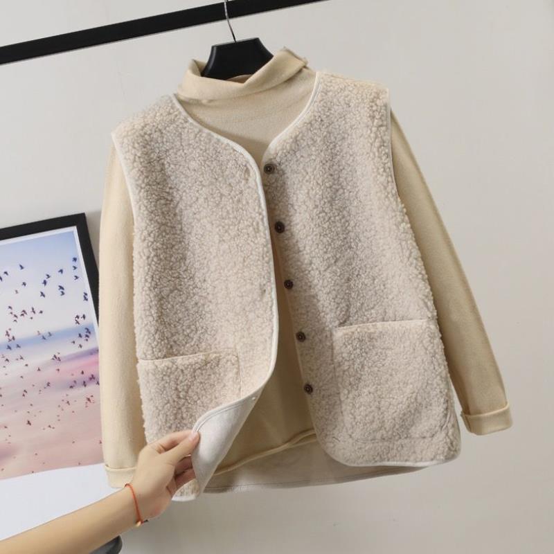 Women's Vest | Button Front & Relaxed Fit