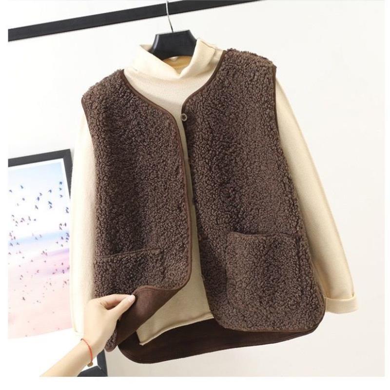 Women's Vest | Button Front & Relaxed Fit