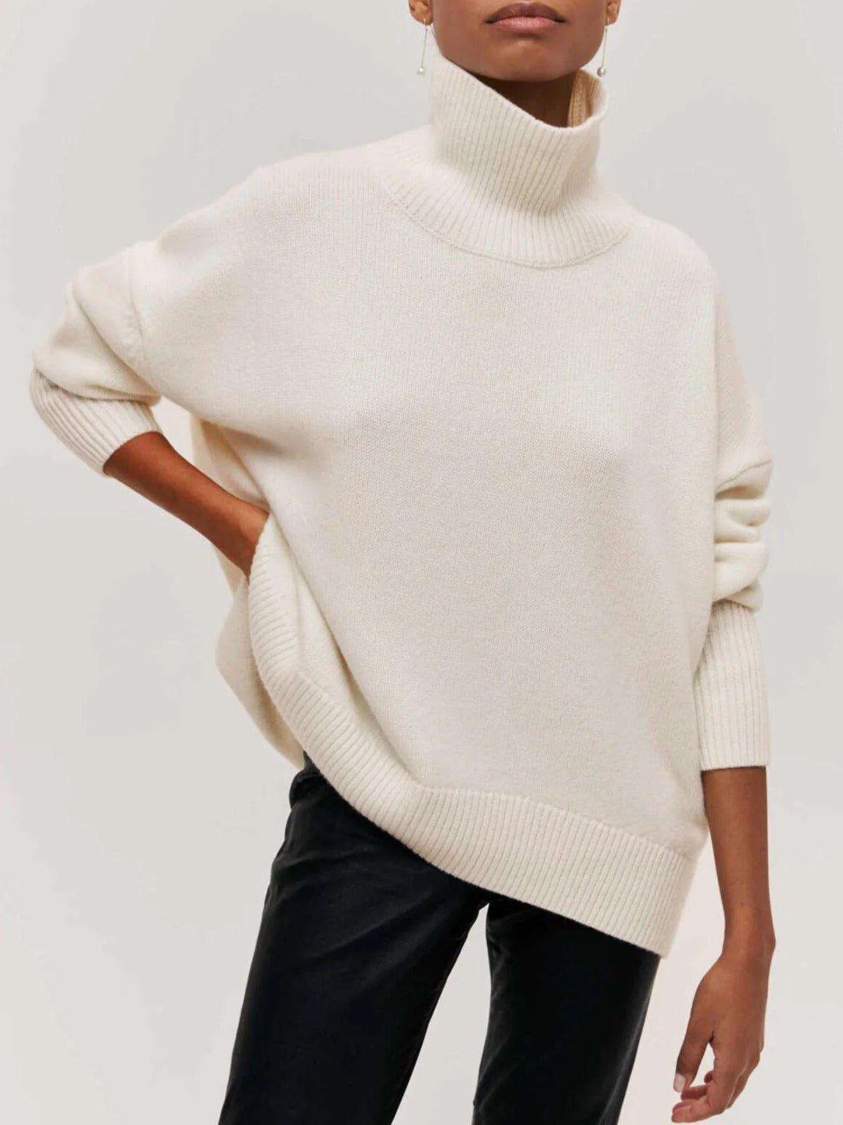 Women's Oversized Turtleneck Sweater | Relaxed Fit & Ribbed Knit