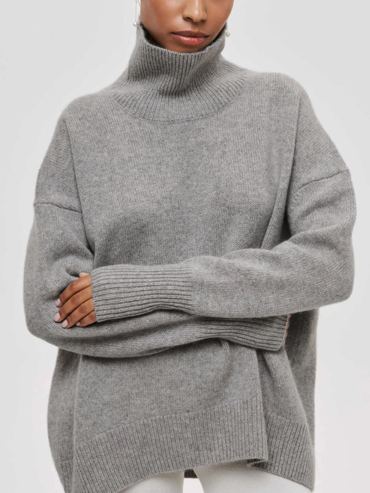 Women's Oversized Turtleneck Sweater | Relaxed Fit & Ribbed Knit