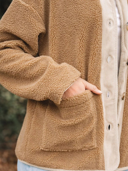 Women's Sherpa Jacket | Button-Down & Relaxed Fit
