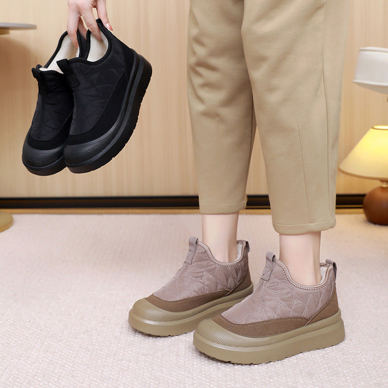 Women's Plateau Slip-On Boots | Quilted & Comfortable 4