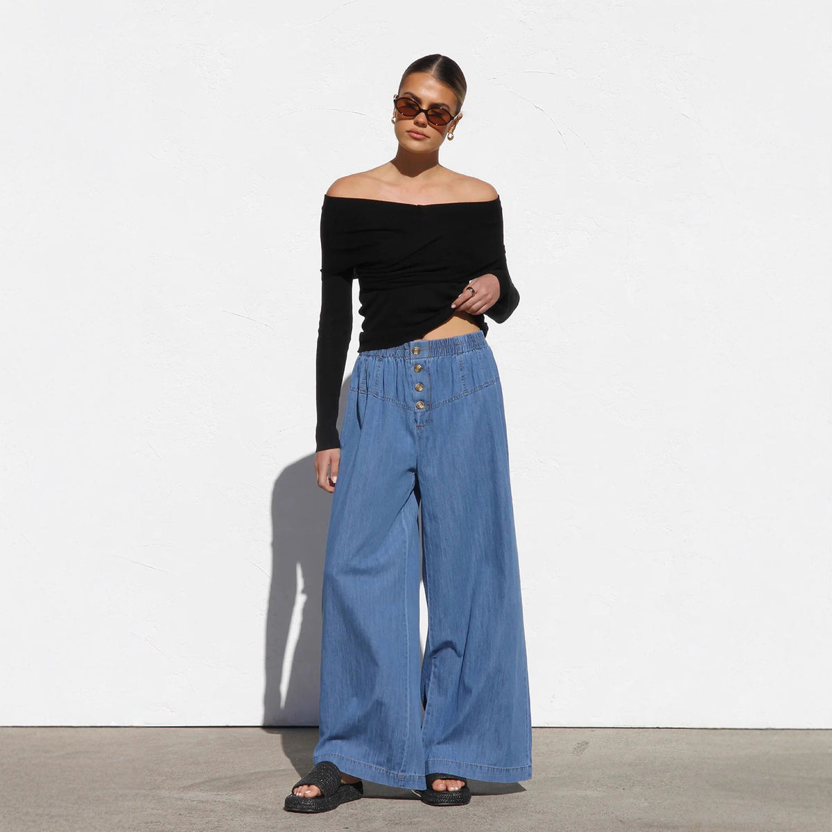 Women's Wide Leg Jeans | High Waist & Comfort Fit 3