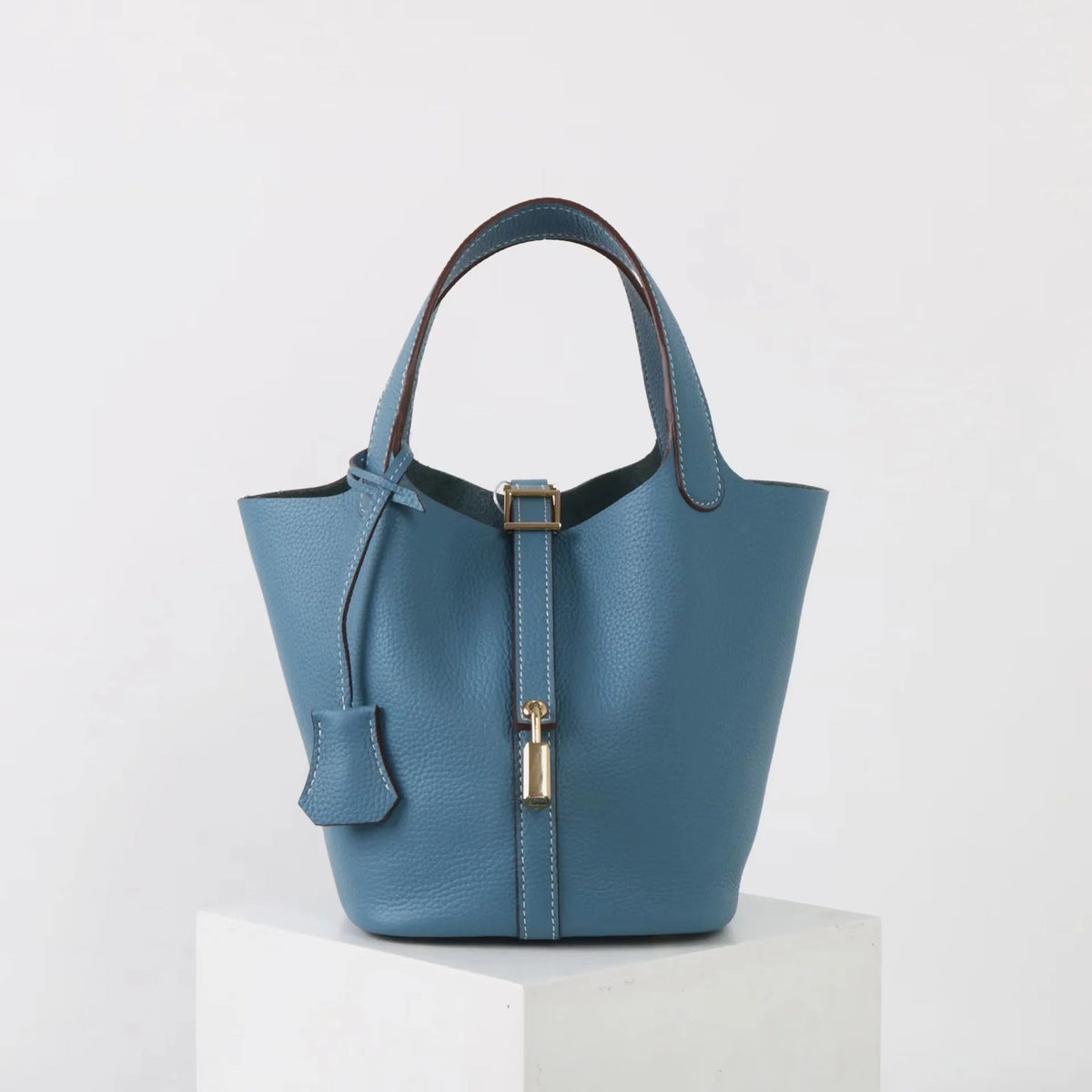 Women's Structured Handbag | Lock Charm Detail 10