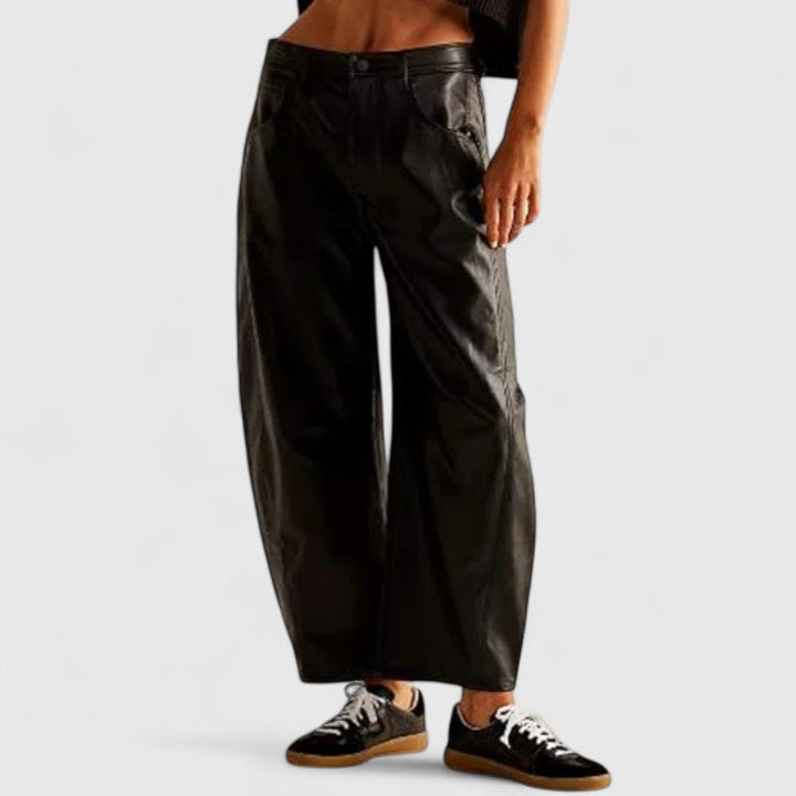 Chic Wide-Leg Rain Pants for Every Occasion